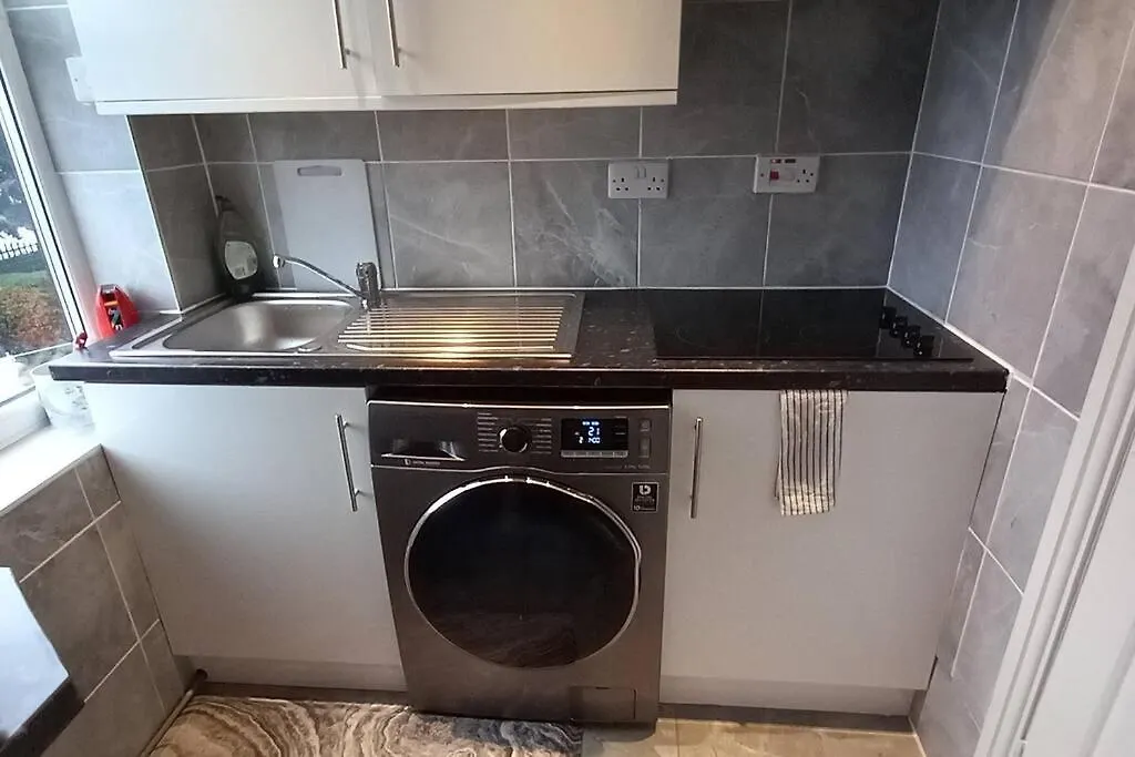 שפילד Lovely Commodious, Private Charming Studio, En Suite 0*,